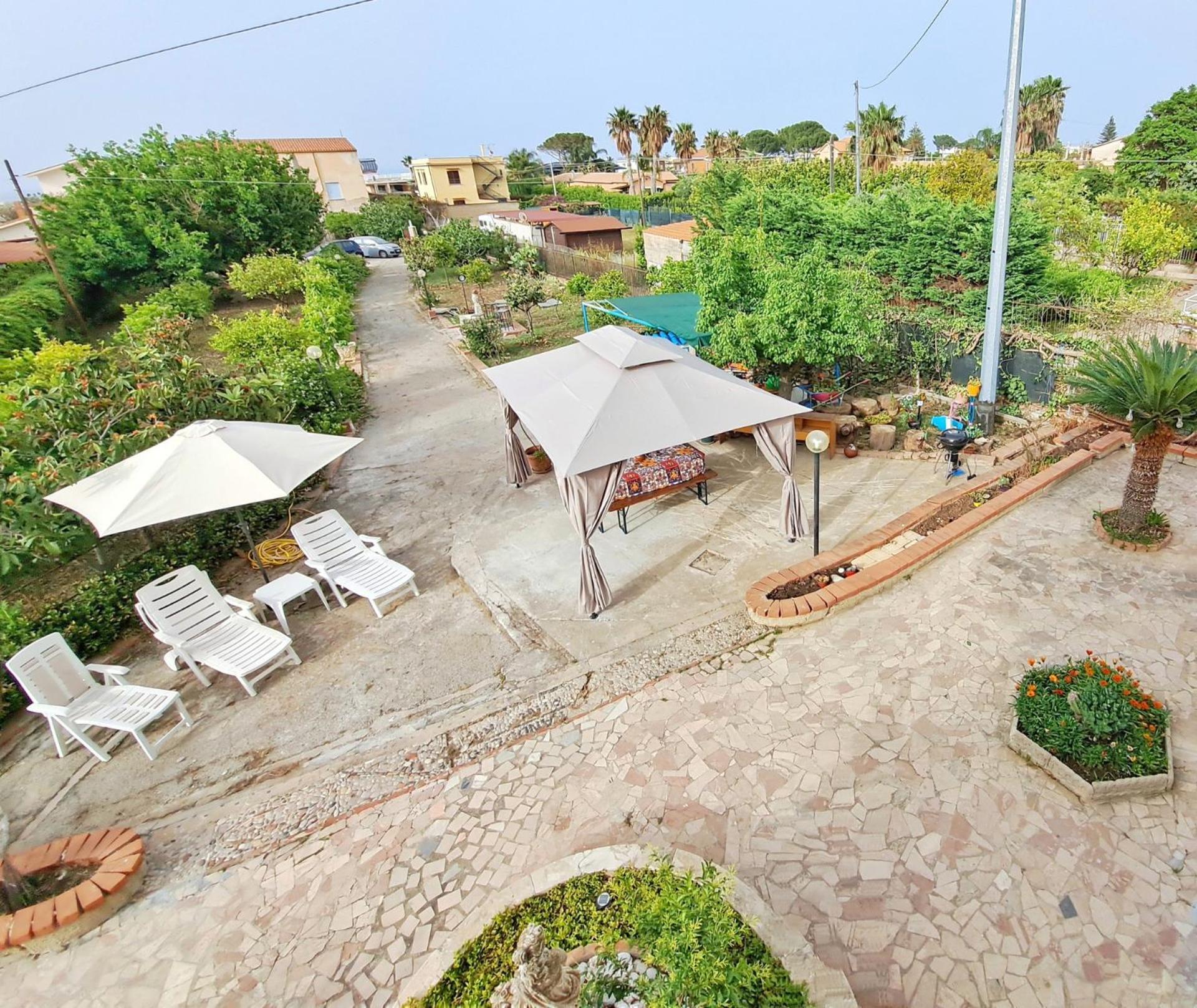 Anastasia's House Holiday home Trabia
